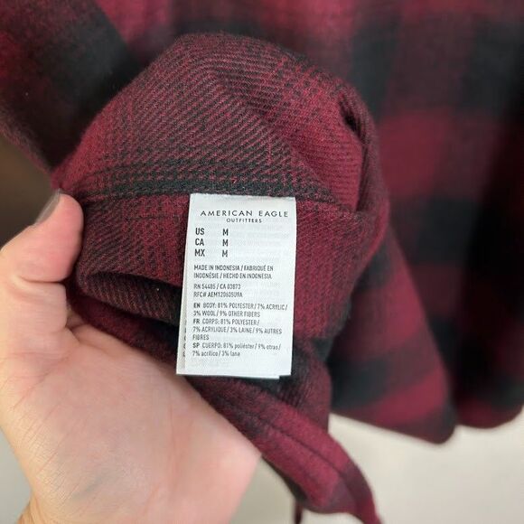 NEW American Eagle Mens Fireside Flannel M Red Black Plaid Button Up Fleece Soft - Picture 7 of 7